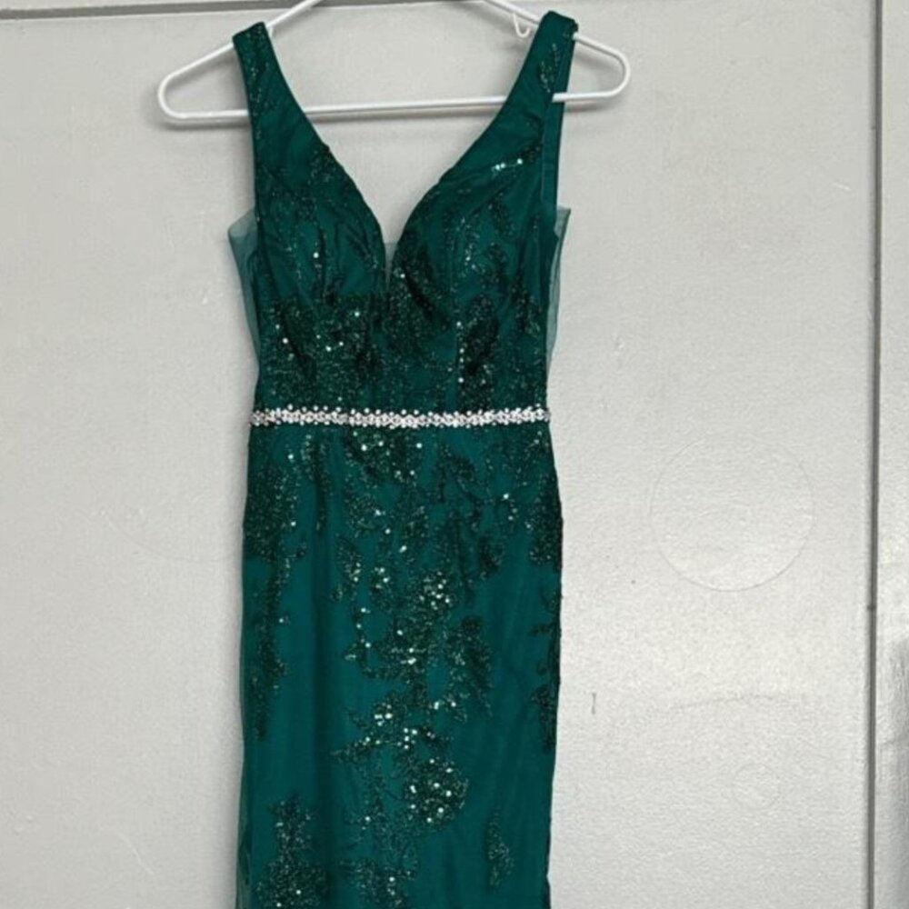 Prom dress - Picture 4 of 4
